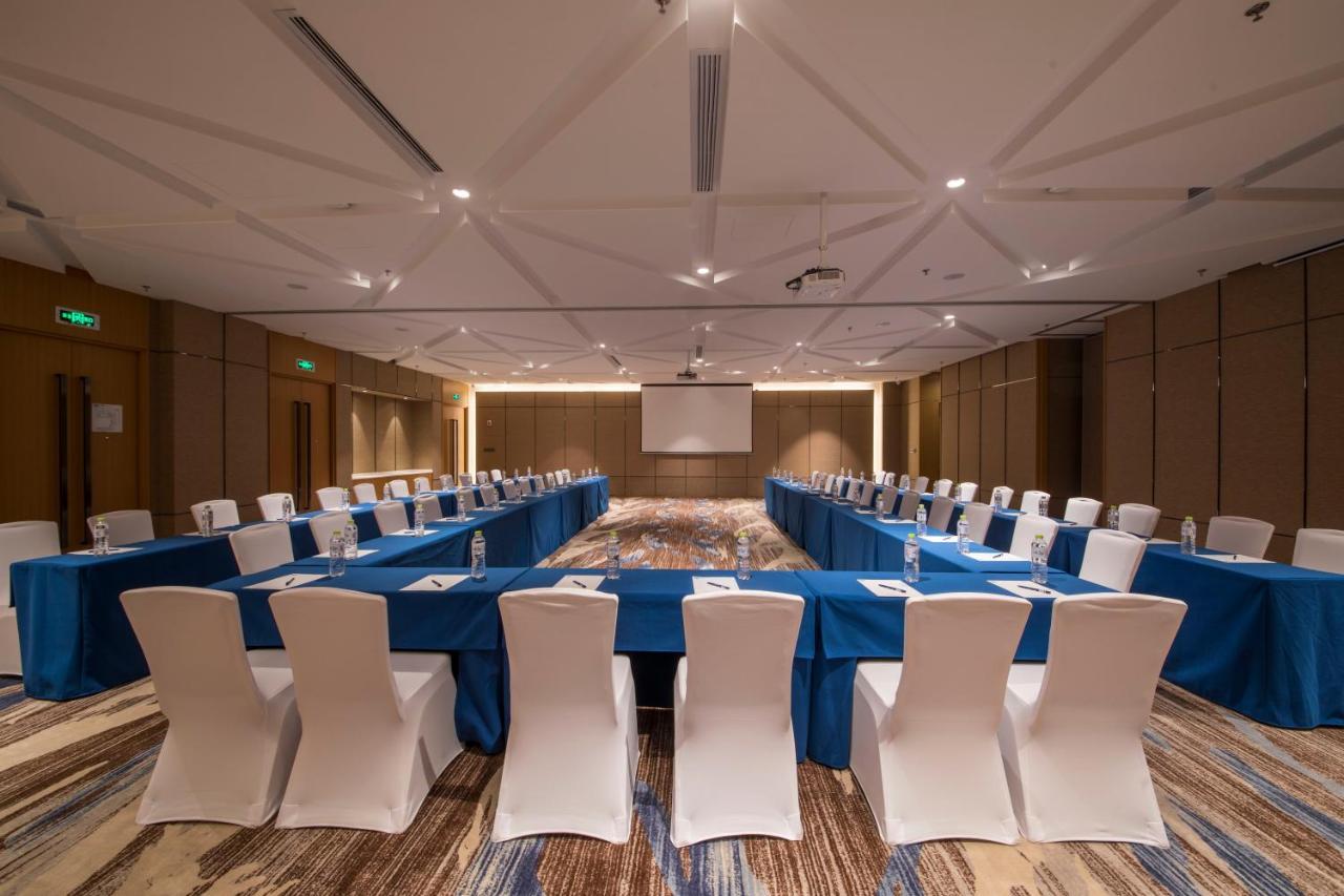 Holiday Inn Express Qingdao Chengyang Central By Ihg Eksteriør billede